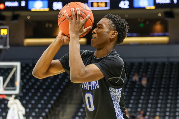 Vashon freshman Jimmy McKinney III